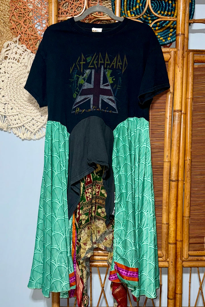 Def Leppard Tee Shirt Tunic Top- M/L