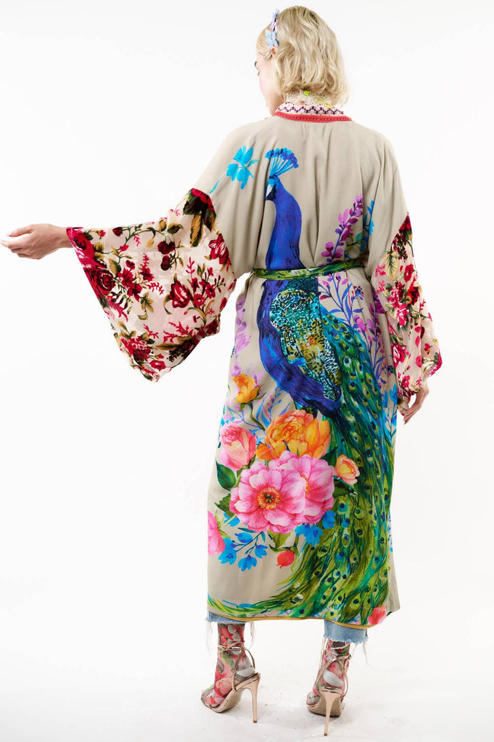 Fantasy Kimono: Soft Moon