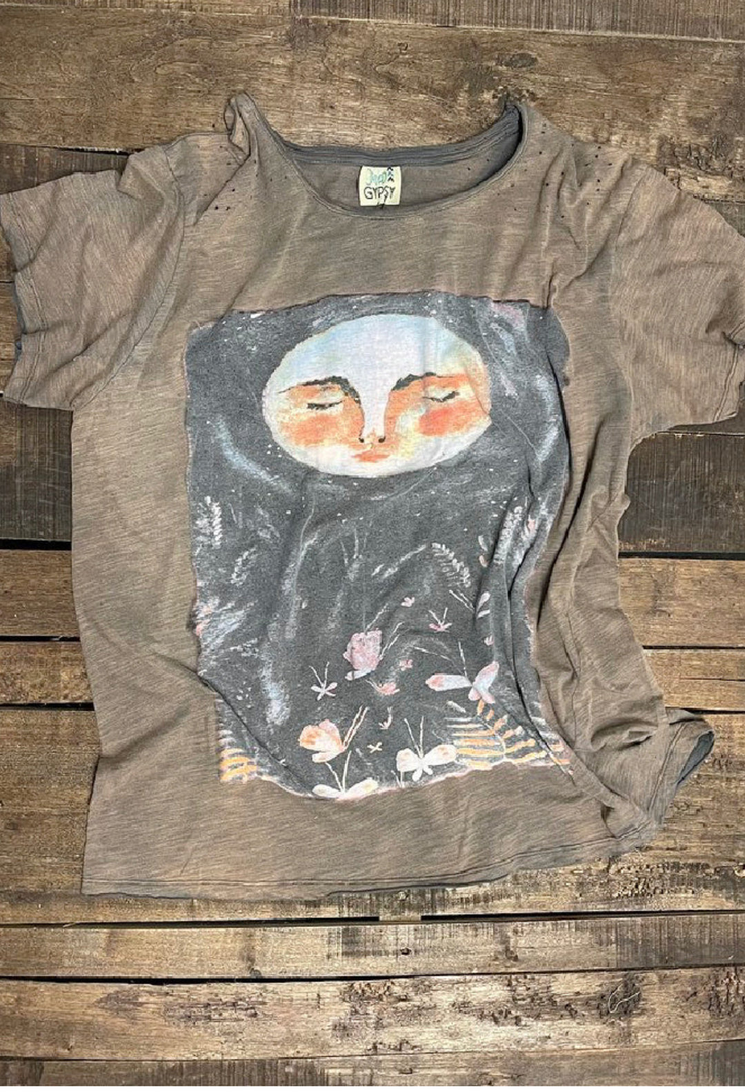 Moon Dance Distressed Cotton Tee Top in Moon Face