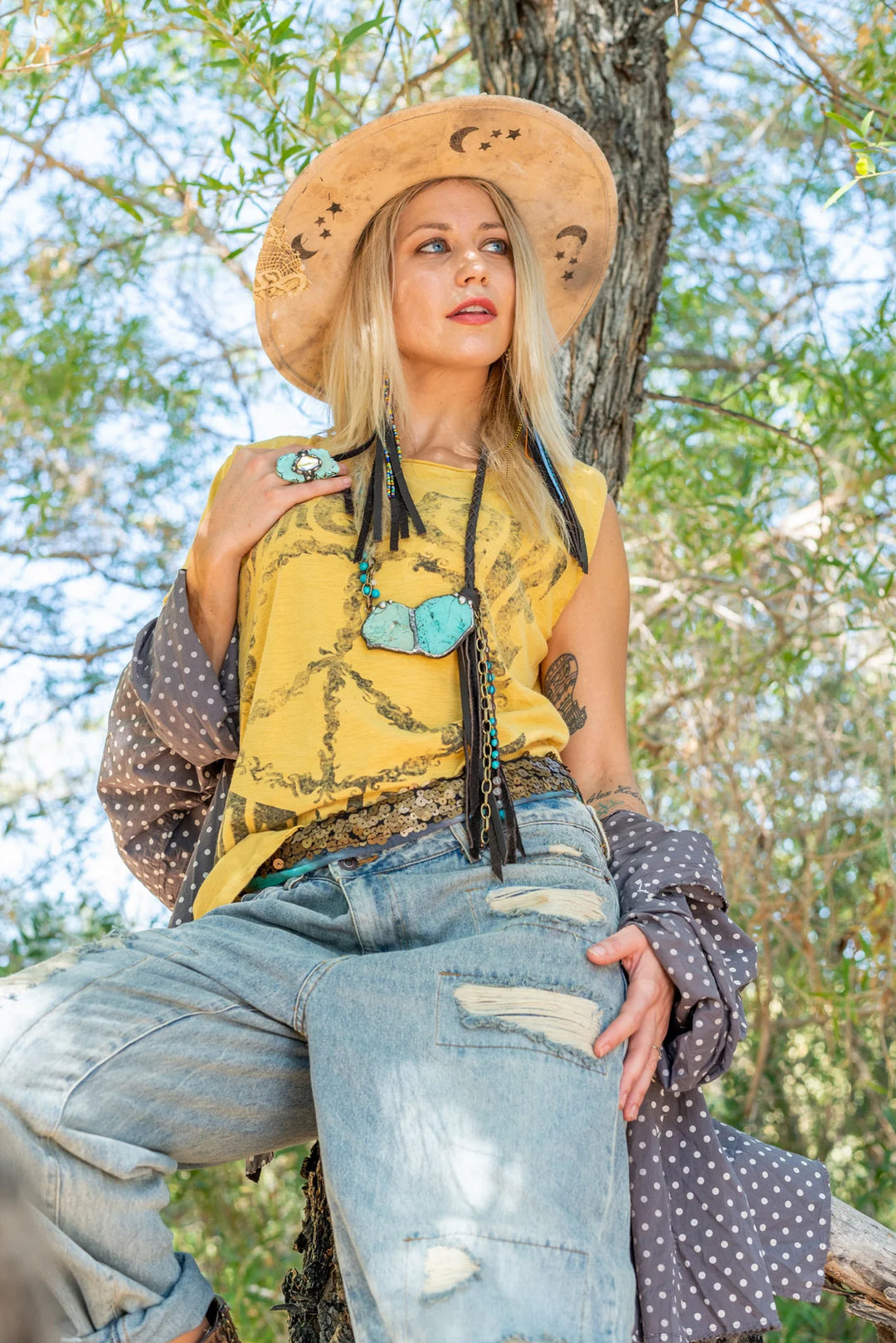 Moon Dance Distressed Make Love Not War Tee Top in Mustard Peace