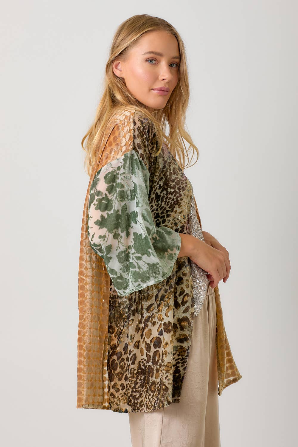 Victoria Effortless Mixed Print Burn-Out Kimono