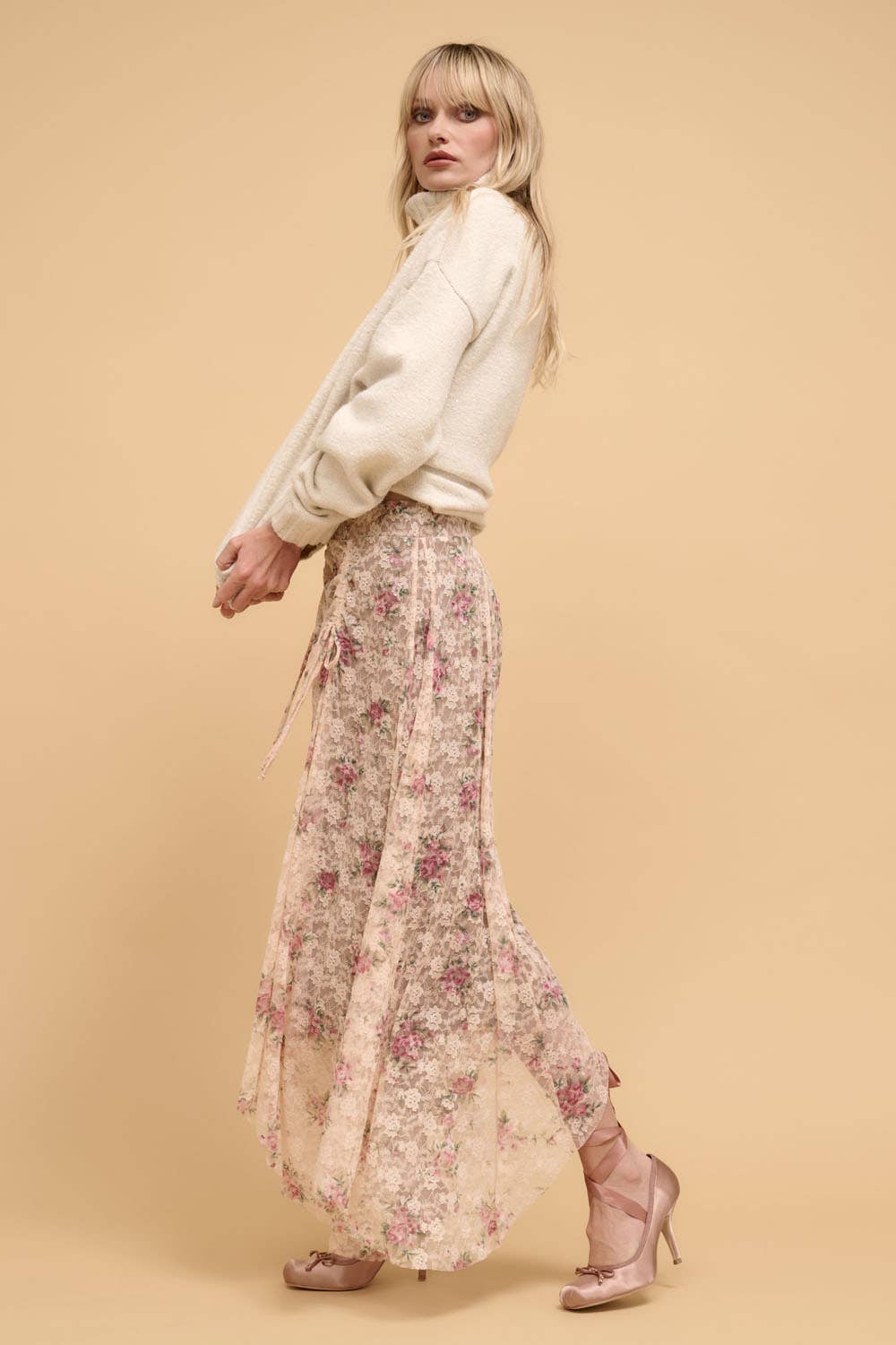 Rose Garden Floral Handkerchief-Hem Lace Maxi Skirt