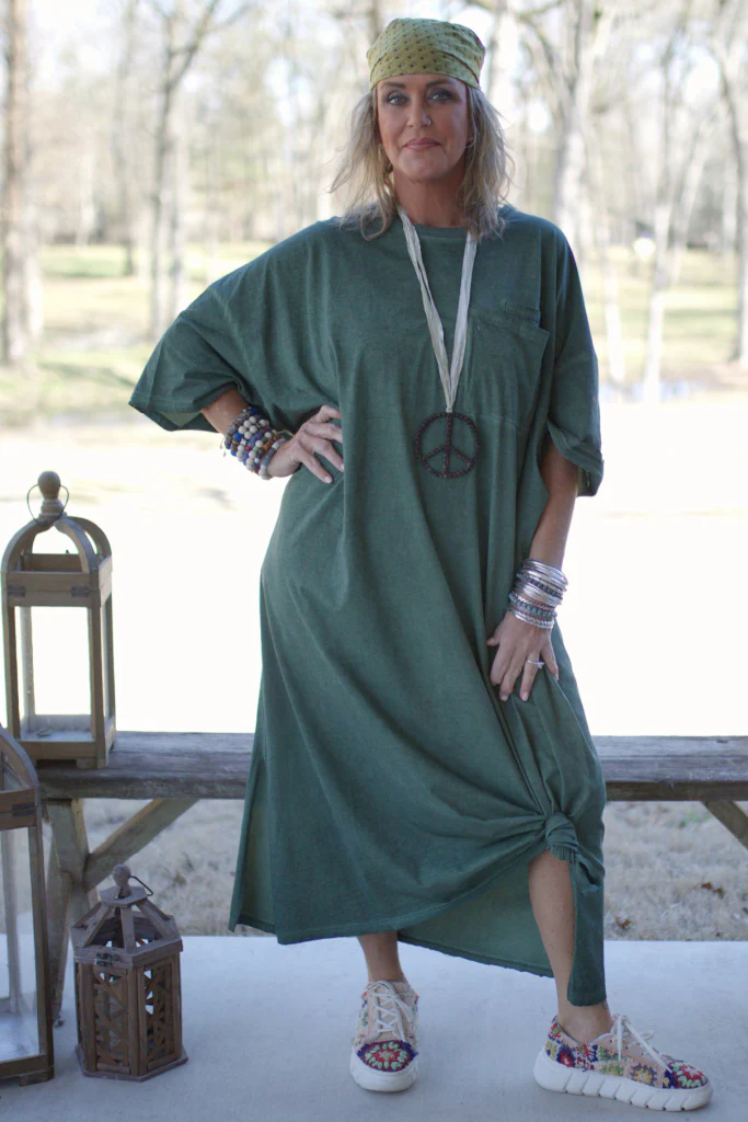 Easy Breezy Comfort Dress in Emerald