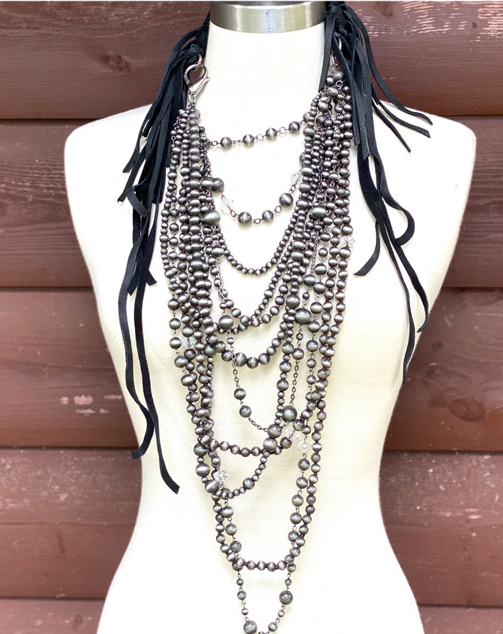 Cowboy on the Run Statement Pearl & Leather Necklace